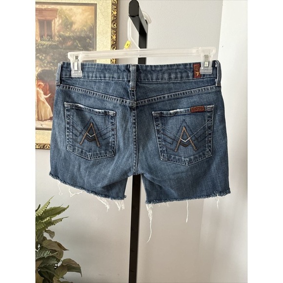 7 For All Mankind Cutoff Shorts Blue Jean Denim 5 Pockets Design Women's 30 - Picture 4 of 12
